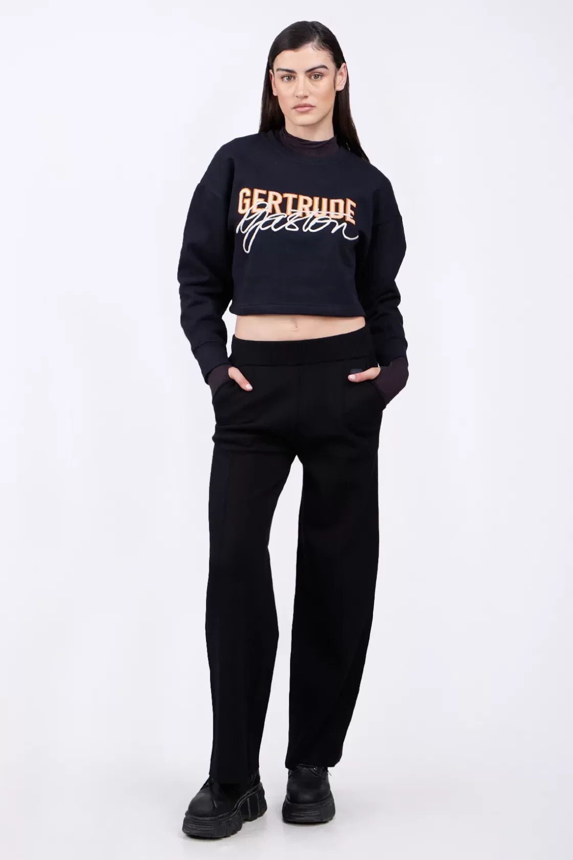 Sweat Col Rond Cropped Brode Maggy Black*Gertrude Online